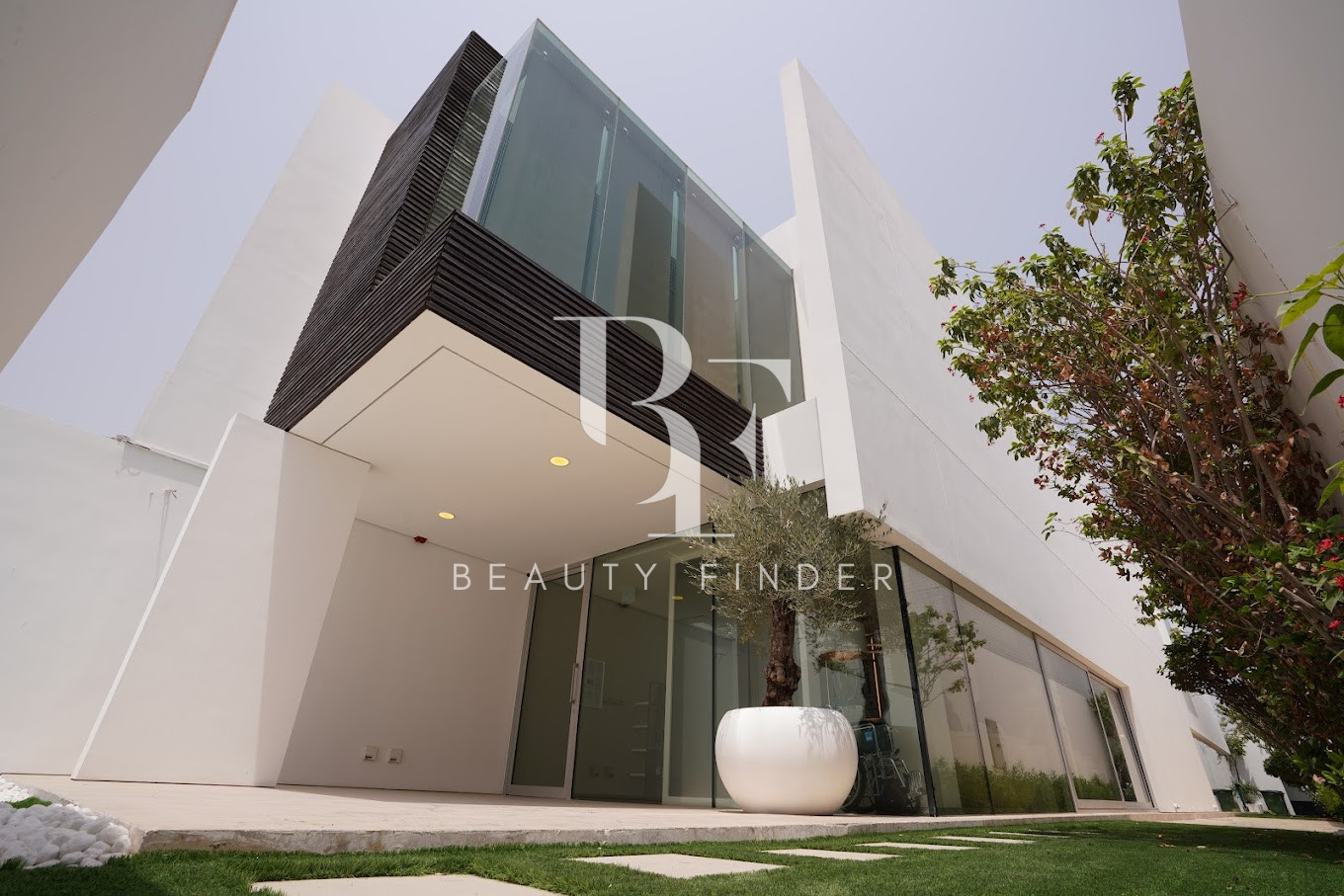 1111 Clinic Aesthetic And Dermatology Clinic LLC, top Aesthetic Salon from Dubai, Beauty Finder - 0