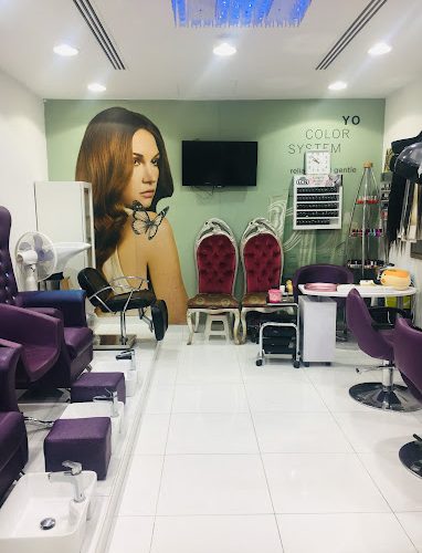 al-umseyat-ladies-salon_1