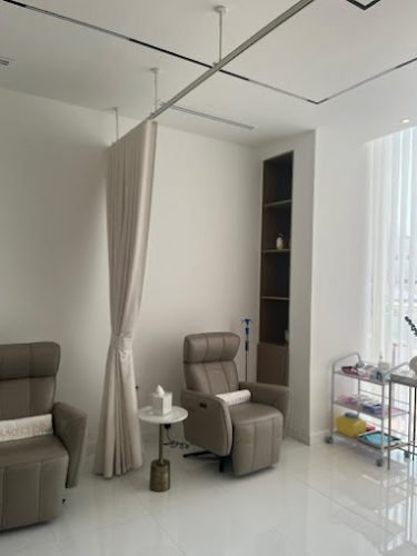 Ishraq Clinic, top Aesthetic Salon from Dubai, Beauty Finder - 1