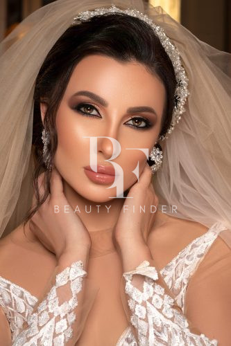 Najwa Alhusseini Makeup Artist, top Makeup Salon from Jordan, Beauty Finder - 3