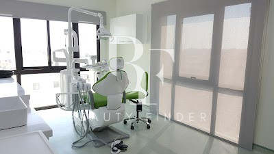 Muna Dental Center, top Dentist from Bahrain, Beauty Finder - 9