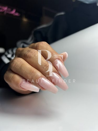 We Nails Salon, top Beauty Salons from Dubai, Beauty Finder - 3